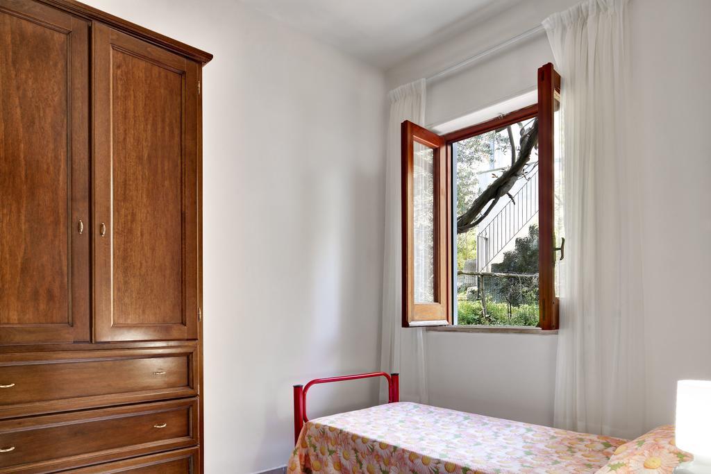 Matisse Nerano By Gocce Apartment Marina del Cantone Cameră foto